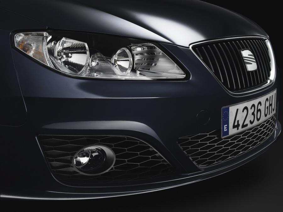  Seat Exeo 2009 года  (фото 94 из 180)